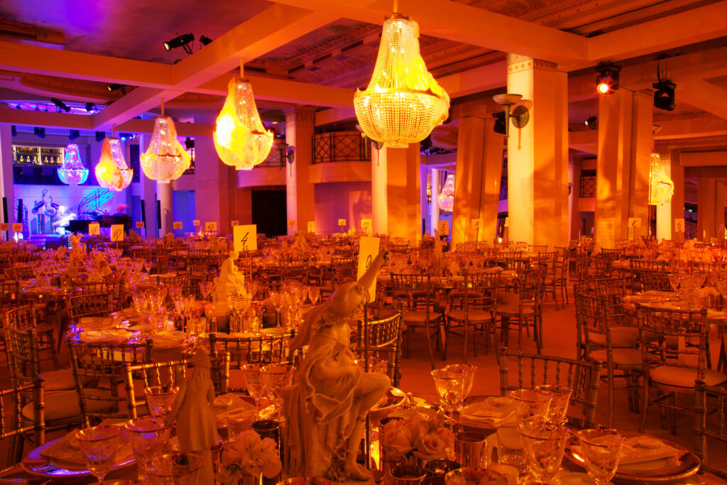 chandelier rental in France