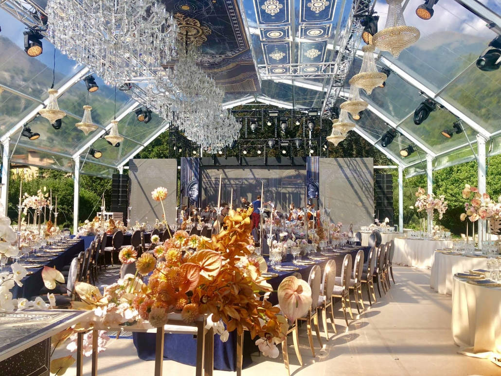 chandelier hire wedding or private event