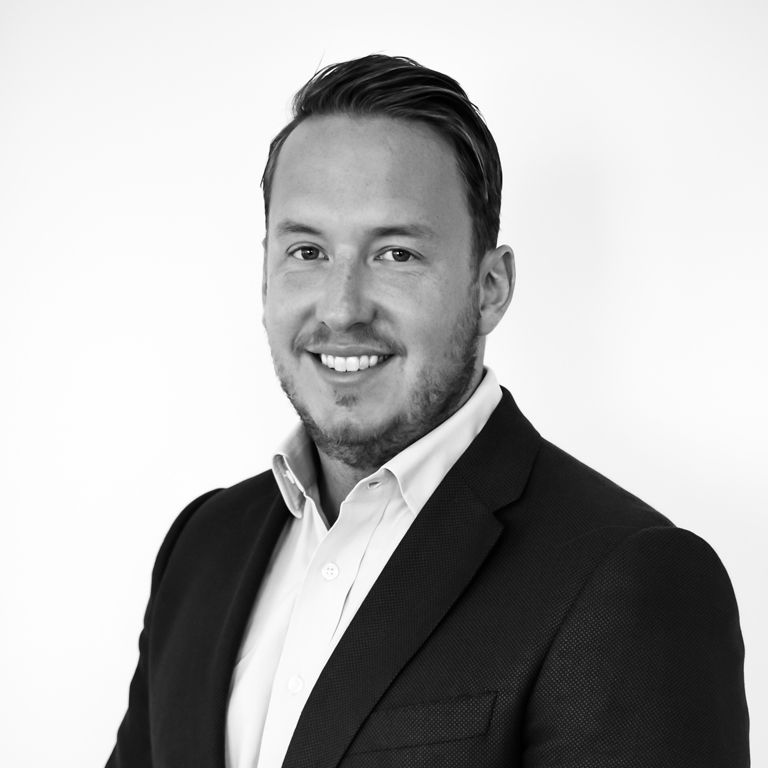 Sam Haslam anmeldelse af lysekroneleje